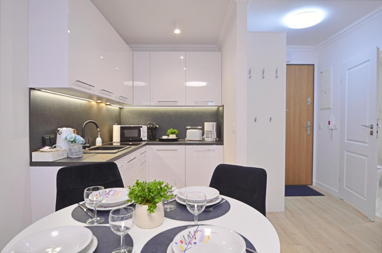 Apartamenty Bryza - Osiedle Sun Towers 38-39, Parking W Garazu Swinoujscie Luaran gambar